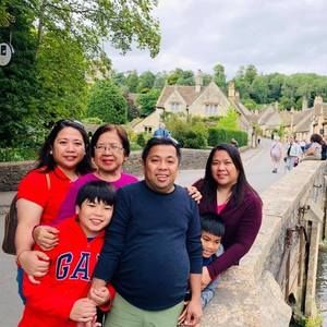 Meet your Posher, Flora may